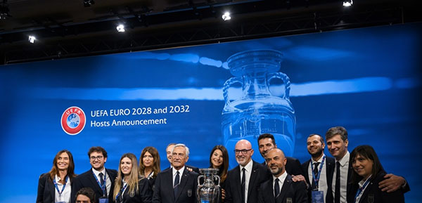 Reino Unido e Irlanda celebrarán la Eurocopa de 2028, mientras que Italia y Turquía harán lo propio con la edición de 2032.