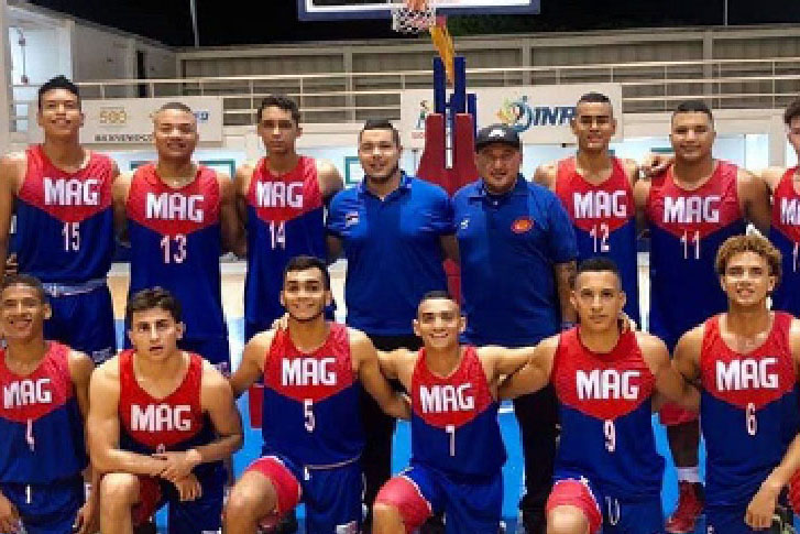 Listado de la convocatoria oficial de la Selección Nacional de Baloncesto, en donde lucen los nombres de los samarios Soren Deluque, Yildon Mendoza y Andrés Ibargüen.
