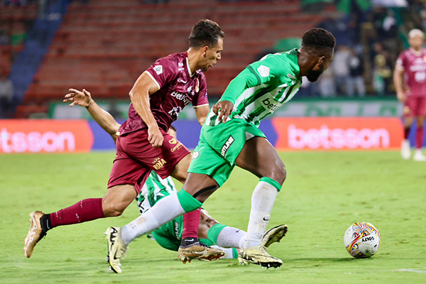 Las páginas especializadas en fútbol señalan que Millonarios y Deportes Tolima como los posibles finalistas, aunque con diferentes porcentajes de probabilidad.