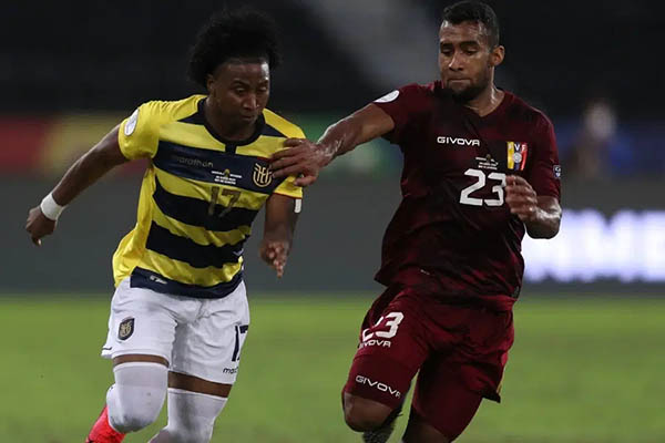 El último precedente entre Ecuador y Venezuela es reciente y data de la última edición del torneo celebrada hace tres años en Brasil, que terminó con un 2-2.