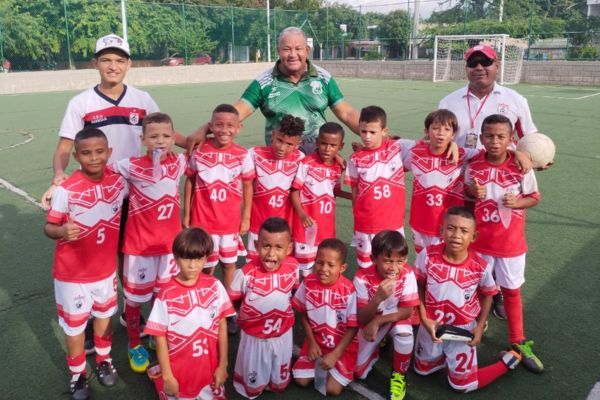El impacto social del proyecto en la comunidad quiere ser respaldado por construir la deportividad en el más de centenar de menores que práctican en esta institución.