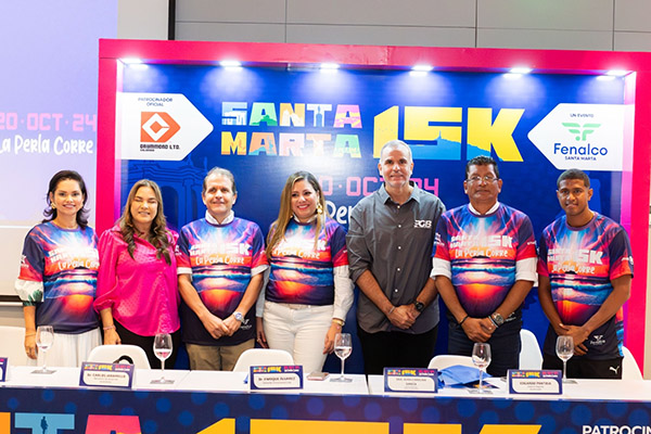 En la imagen, Aura Carolina García Amaranto, Directora Ejecutiva de FENAlCO, Enrique Álvarez Gerente de Drummond, Miguel García Presidente de la Liga de Atletismo del Magdalena, Carlos Jaramillo Secretario de Desarrollo Económico del Distrito e Hideraldo Espinoza, Director del Inred.