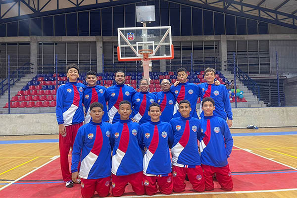 Los jóvenes de la sub-14, lista, enfocada y comprometida por llevarse el campeonato en el Torneo Nacional Infantil de Baloncesto 2024.