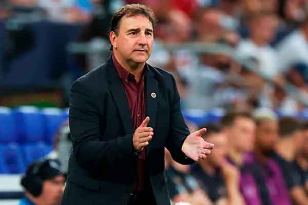 Néstor Lorenzo, entrenador de la Selección Colombia, agradece a la IFFHS por su postulación a mejor técnico de 2024.