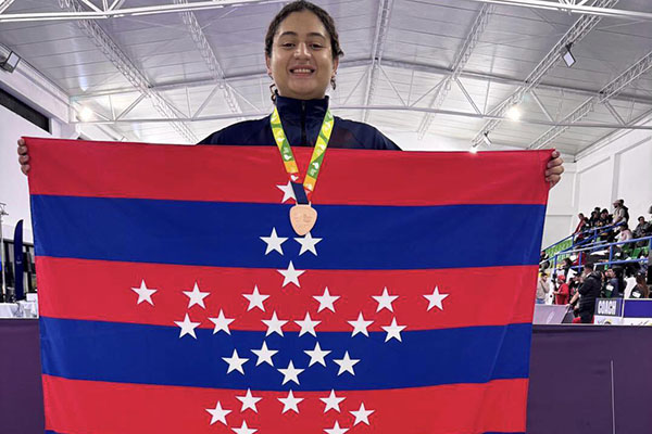 Daniel Troncoso logró subir al podio en la categoría masculina de +84 kilogramos, asegurando la medalla de bronce para el departamento.