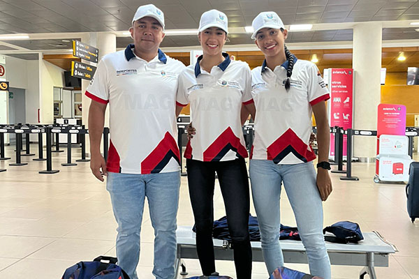 Las patinadoras Stacy Meléndez y Shelcey Meléndez entregarán lo mjor de sí para traer la medalla de oro en cada una de las competencias, estarán acompañadas por su entrenador, Juan Gabriel Nicholls. 