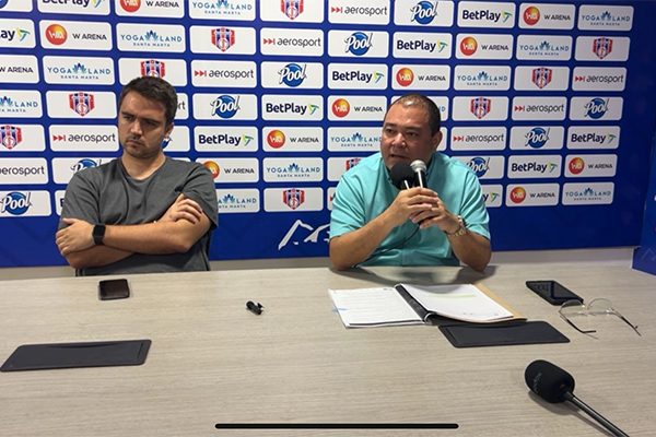 En rueda de prensa, el presidente del Unión Magdalena, Alberto Mario Garzón Wilches y Orlando Zuñiga, gerente de la institución, aclaró el sistema de ascenso y afirmó que tanto su equipo como Llaneros deben ascender a la primera división, tras coronarse campeones en sus respectivas competencias.