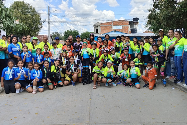 El Festival de Patinaje Callejero fue una competencia deportiva y  una celebración de la comunidad y un espacio para fomentar valores como la amistad.