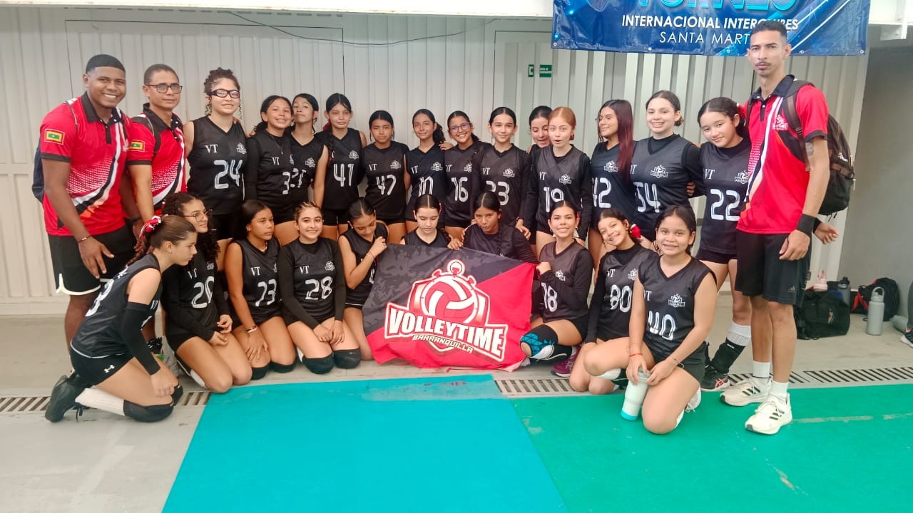 Este es uno de los equipos con los que la Academia Voleytime Barranquilla disputa el torneo internacional en Barranquilla.