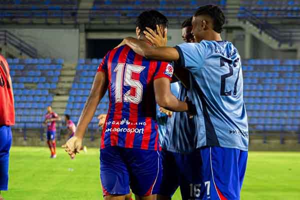 Jugadores juveniles del Unión celebrando un gol de Santiago Franco. Foto Unión Magdalena SA en Facebook