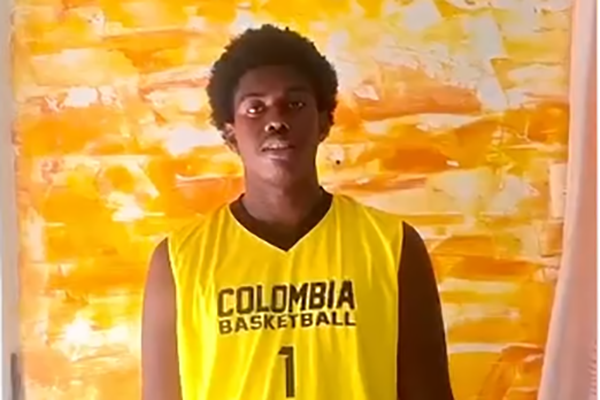 Simón Brown, basquetbolista juvenil del Magdalena, quien fue convocado a la selección Colombia de Baloncesto. Simón Brown, basquetbolista juvenil del Magdalena, quien fue convocado a la selección Colombia de Baloncesto.