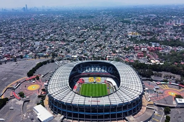 Estadio ‘Azteca’ en la Ciudad de México (México), donde se disputará el partido inaugural de la Copa del Mundo. EFE/Carlos Ramírez