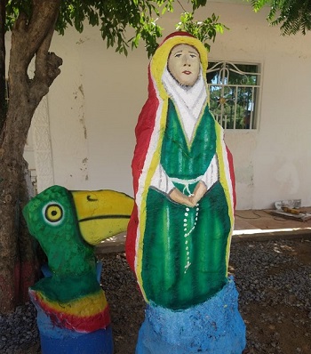 La imagen de la Virgen de Ariguaní es una de las figuras más recordadas elaboras en 'piedropíctica'.