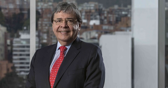 Carlos Holmes Trujillo, ministro nacional de Defensa colombiana.