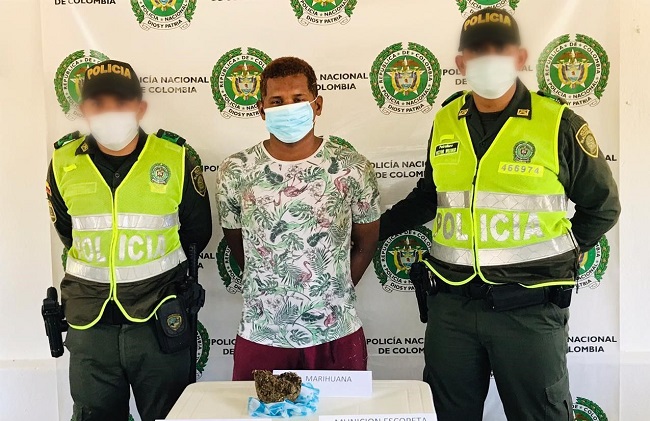 Luis Enrique Pabola Patiño, fue capturado en un puesto de control ubicado en zona céntrica del municipio de Salamina, Magdalena.