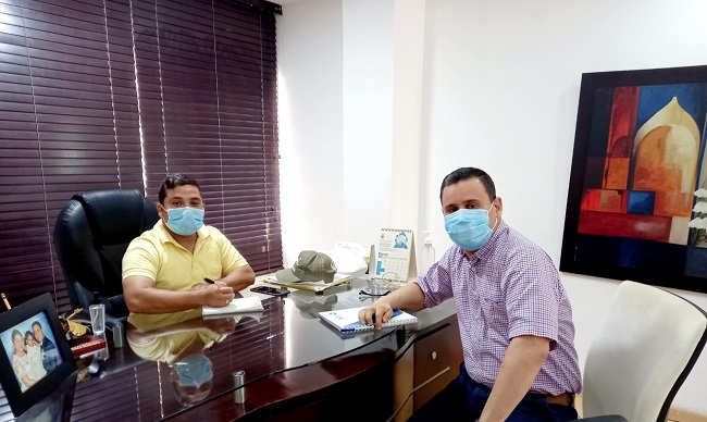 El gerente de Air-e en el Magdalena, Diego Rincones Rivas se reunió con diferentes alcaldes del departamento.