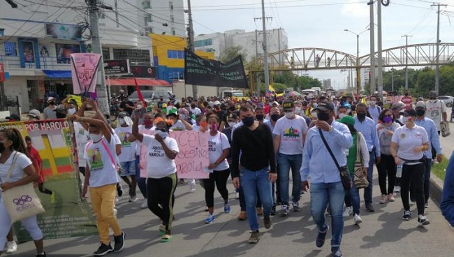 El alcalde Dau aprovechó para aclarar que en ningún momento dio orden de atacar a los participantes de las marchas.