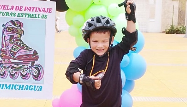 Jerónimo Bayter Aranzales de solo 4 años fue uno de los ganadores de medalla para el municipio.