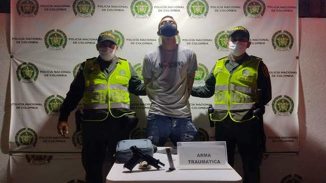 Oscar Andrés Colina Covilla, capturado en la ciudad de Santa Marta, al hurtar las pertenencias de un taxista.
