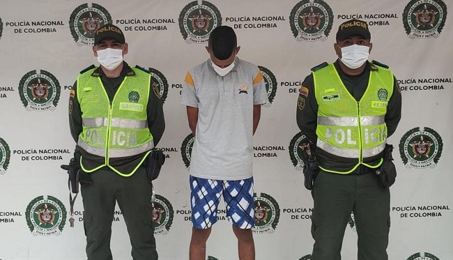Sergio Andrés Pabón Manjarrez, sorprendido en Ciénaga con una orden de captura vigente.