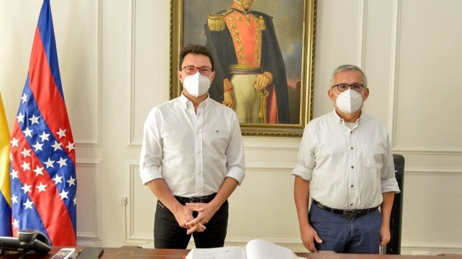 Ante la ausencia de Caicedo, Adolfo Bula asumió como gobernador encargado.