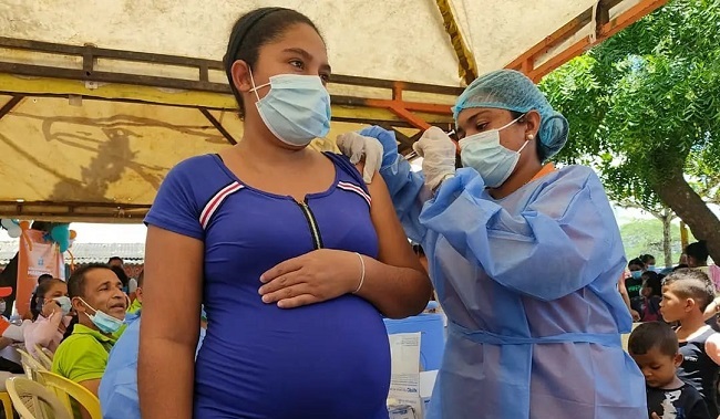 Una vez se reciban las vacunas, la Secretaria de Salud Distrital estará informando para que agenden su cita con la IPS o el sitio de vacunación.