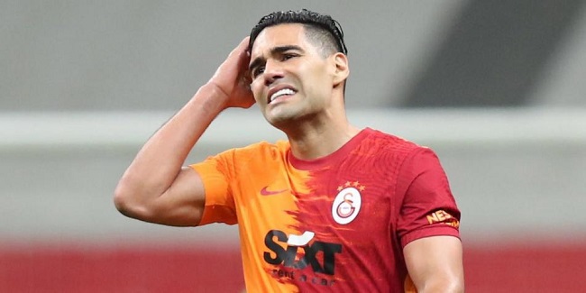 El delantero samario, Radamel Falcao García debutaría este sábado con la casaca número 3 en el Rayo Vallecano.