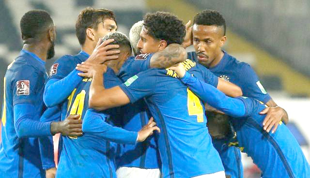 El seleccionado brasilero enfrenta hoy a una necesitada Uruguay que también querrá ganar para seguir en el grupo de clasificación.