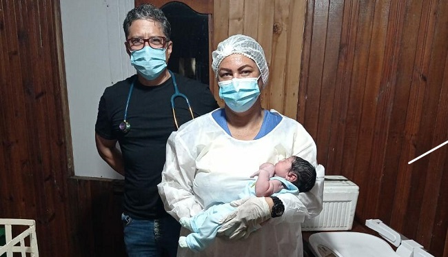 Carlos Eduardo, así se llama el noveno hijo del hogar conformado por Naiser Marín Suárez Marelin Marín Polanco.