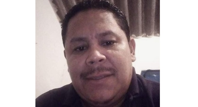 Carlos Lara Pabón,  muerto.