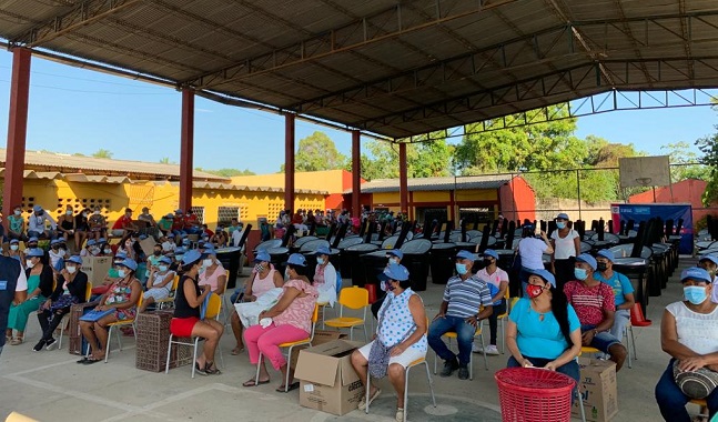 Los 320 hogares acompañados en la operación actual se distribuyen en los corregimientos de Buenos Aires, Sampués y Cauca, y en las veredas Río Piedras, El Torito y Macaraquilla.