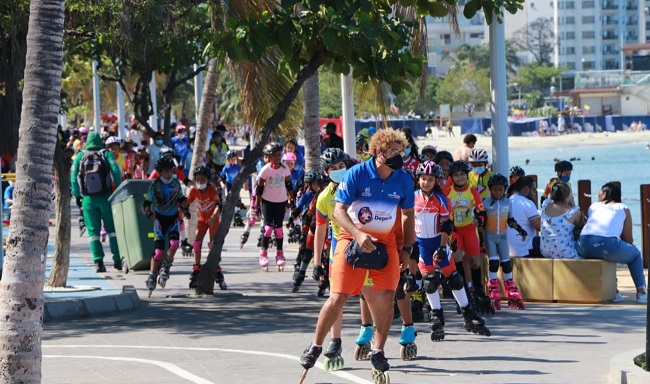 El Camellón se posiciona como el lugar perfecto para entrenamientos al aire libre como el patinaje.