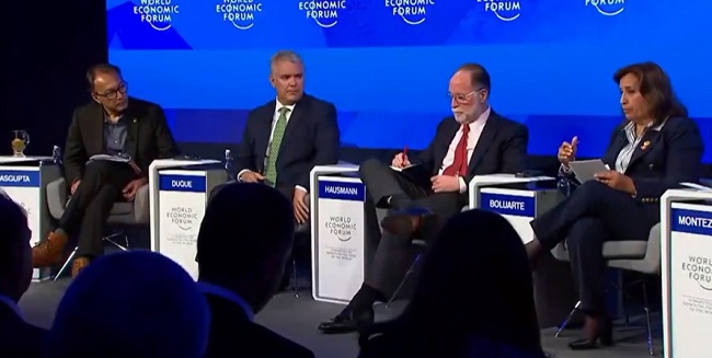 El Presidente Iván Duque resaltó también la importancia para el Amazonas de la estrategia de Biodiverciudades, que lanzó hace dos años en el mismo foro.