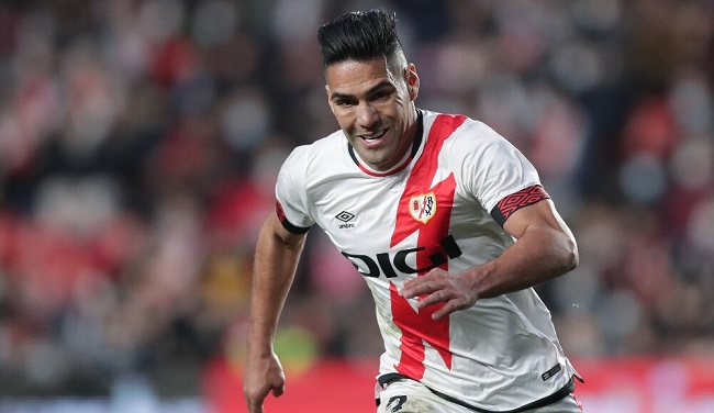 El delantero samario espera poder aportarle con goles al Rayo Vallecano en su propósito de mantener la categoría.