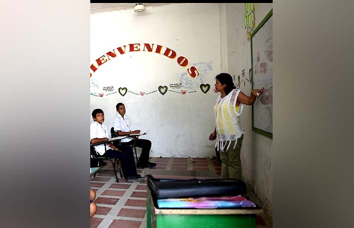 La figura del maestro no es la de un ser omnipotente, se trata de una persona que sufre y enfrenta miedos naturales.