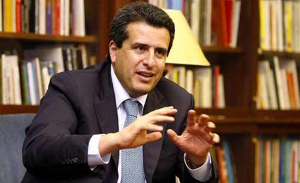 Velasco anunció que esta semana se reunirá  con los voceros y directores de los partidos en el Congreso buscando un entendimiento entre Gobierno y la oposición. 
