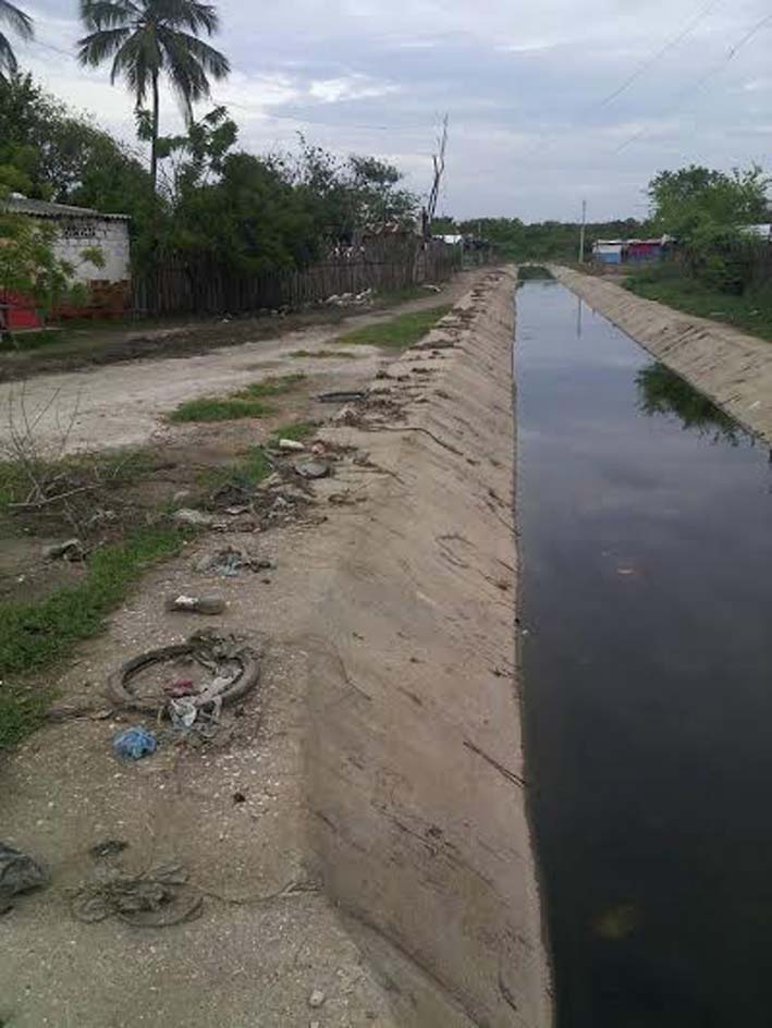 Canal Maracaibo fue limpiado a medias.