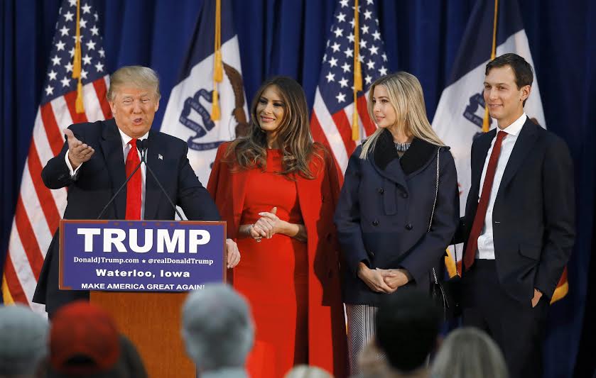 Demanda de mexicanos contra Trump avanza en la corte.