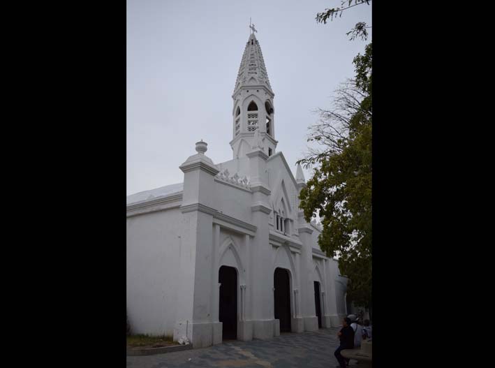 Santuario de Nuestra Señora de Fátima, en el barrio Manzanares.
