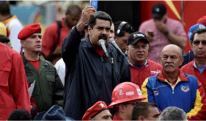 Maduro desde la sede del Comando Estratégico Operacional de la Fuerza Armada Nacional Bolivariana, en el que supervisa los preparativos para los Ejercicios Cívico-Militares Soberanía Bolivariana 2017.