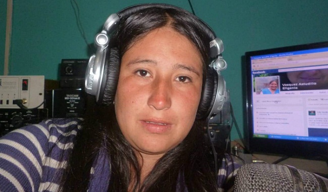 Efigenia Vásquez, comunicadora de la emisora Renacer Kokonuko.