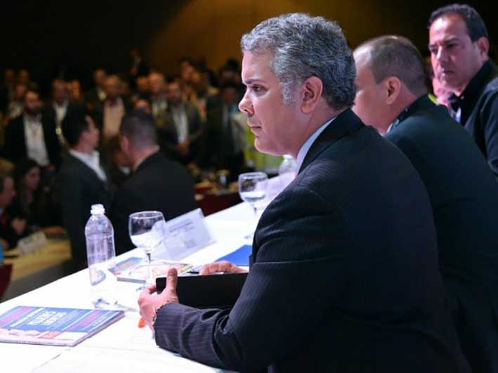 Toma forma el grupo que acompañará al nuevo Presidente de Colombia.