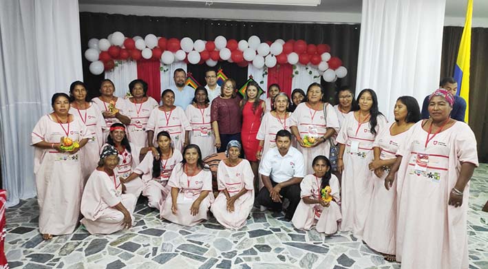 Grupo de parteras que compartieron sus conocimientos porque no quieren que su actividad se extinga.