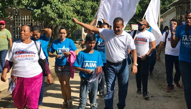 Maratónicas jornadas del candidato Jaime Cárdenas por los barrios de Santa Marta.