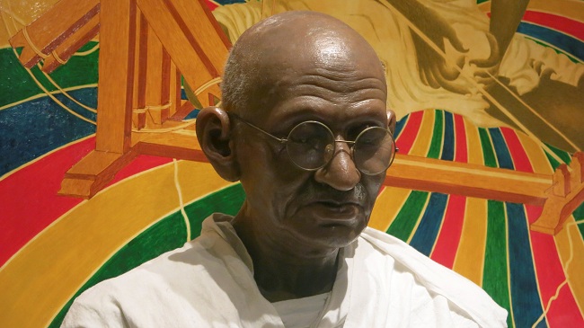 Una estatua de Mahatma Gandhi exhibida en el museo Gandhi Smriti de Nueva Delhi. EFE/Noemí Jabois