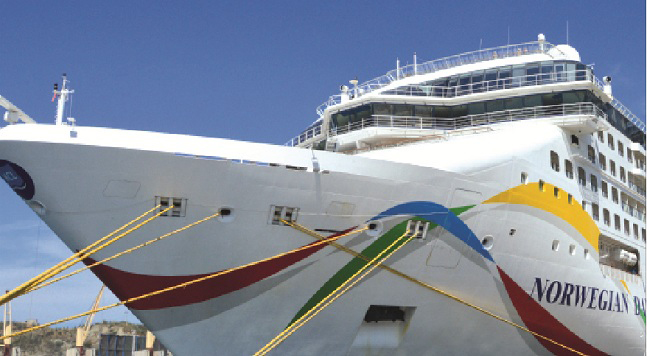 La embarcación partió ayer mismo con destino a Cartagena de Indias.