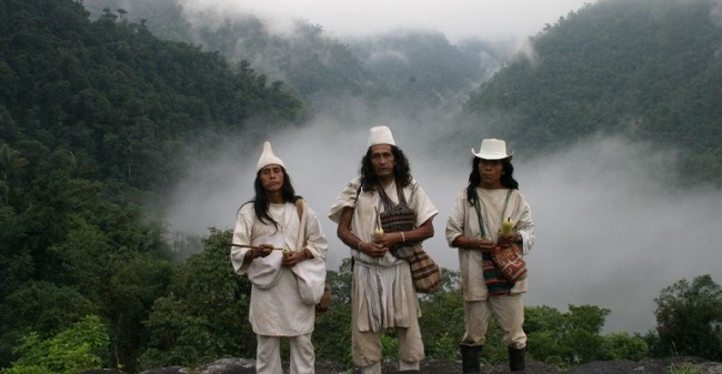 La Sierra Nevada de Santa Marta es el hogar de cuatro tribus indígenas: los Koguis, Arhuacos, los Wiwa y los Kakuamos. Foto elcolombiano.com
