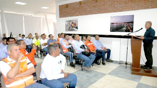 El presidente de Puerto de Santa Marta, Domingo Chinea, enfatizó que los trabajadores son parte fundamental de esta organización, hoy ven el resultado final del esfuerzo personal.