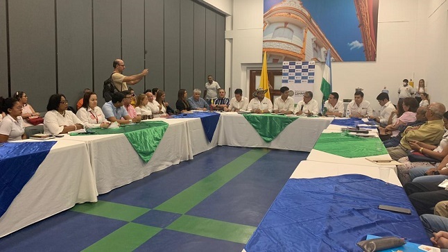 Durante reuniones con autoridades regionales y empresarios, lideradas por el titular de ese despacho, Saúl Pineda Hoyos, y el presidente de Bancóldex, Javier Díaz Fajardo.