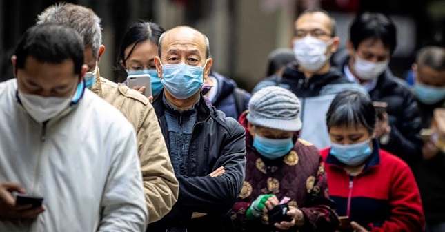La lista de nuevos positivos sumó otros 2.048 pacientes, de los cuales 1.933 se registraron en la provincia de Hubei.